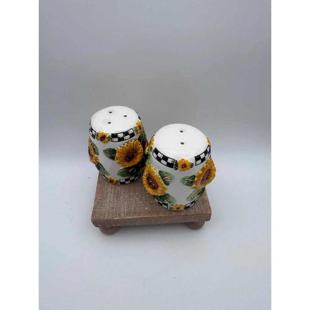 KMC Sunflower Salt and Pepper Shakers Set Ceramic Checkered Farmhouse Decor